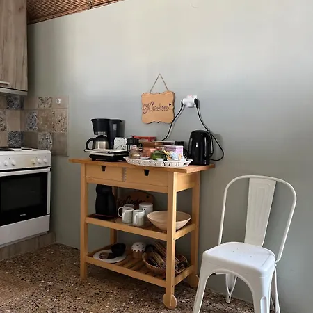 Levanda Taktikoupoli