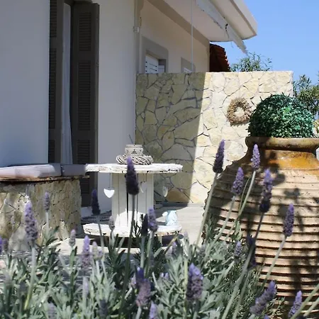 Holiday home Levanda Taktikoupoli