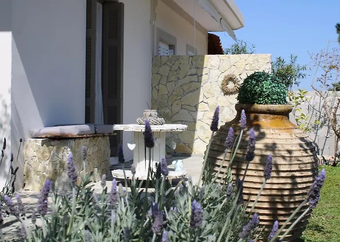 Holiday home Levanda Taktikoupoli